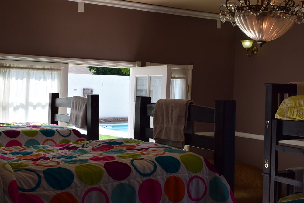 The Anderson Estates Hostel ลอสแอนเจลิส ภายนอก รูปภาพ